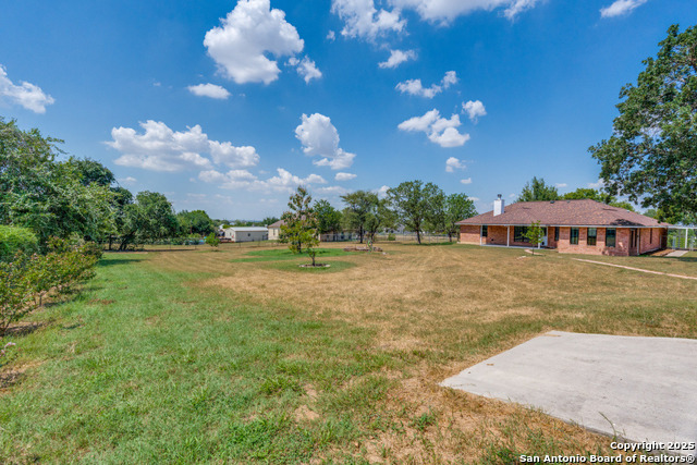 Image 24 of 25 For 124 Country Gardens