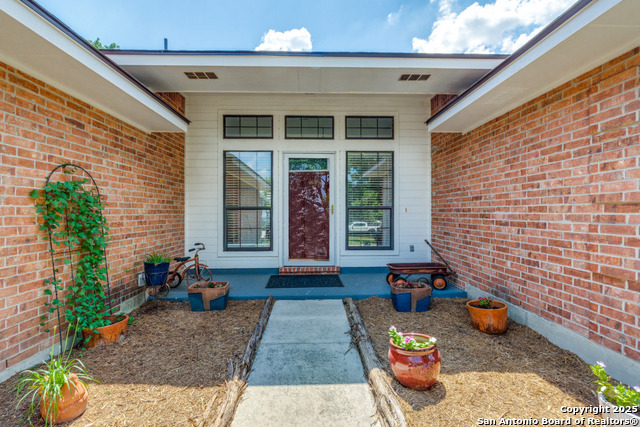 Image 6 of 25 For 124 Country Gardens