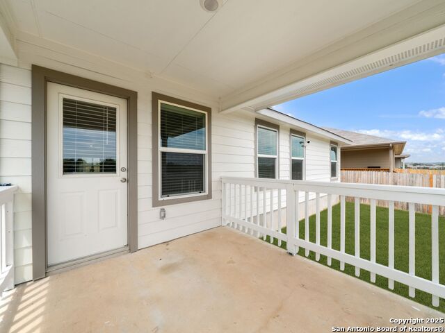 Listing photo id 28 for 3868 Copper River