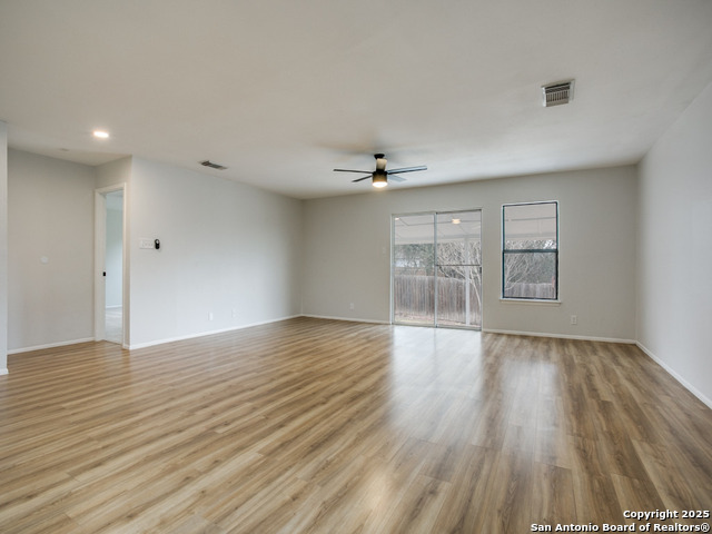 Image 5 of 12 For 8307 Pine Meadow