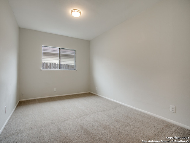 Image 9 of 12 For 8307 Pine Meadow