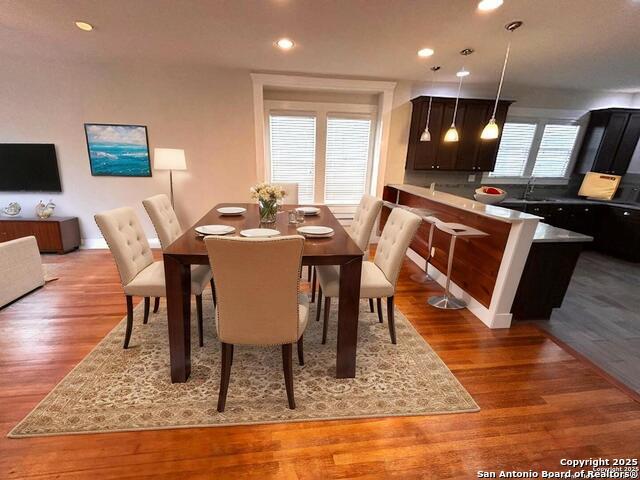 Listing photo id 1 for 1419 Nolan  