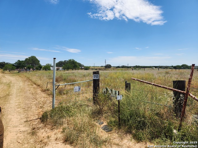 Details for 390 Hernandez Rd., Poteet, TX 78065