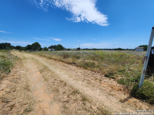 Image 5 of 8 For 390 Hernandez Rd.