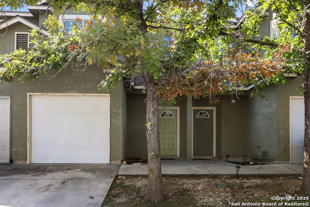 Details for 6410 Summit Oak  3, San Antonio, TX 78229