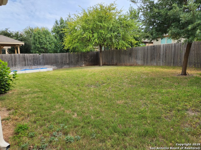 Image 15 of 16 For 1806 Ayleth