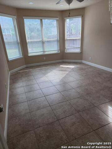 Image 5 of 16 For 1806 Ayleth