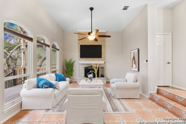 Image 9 of 59 For 25819 Whata View