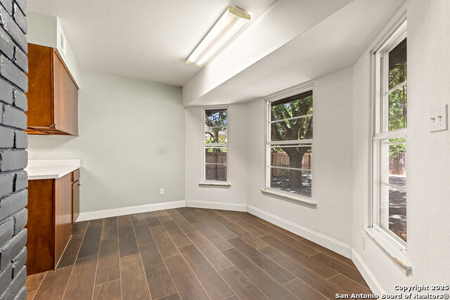 Image 12 of 35 For 619 Patricia