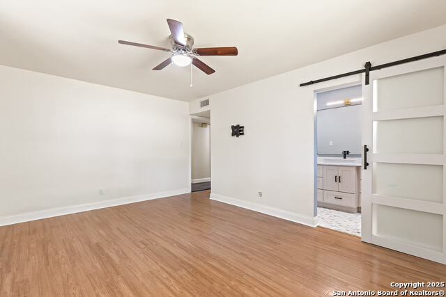 Image 19 of 35 For 619 Patricia