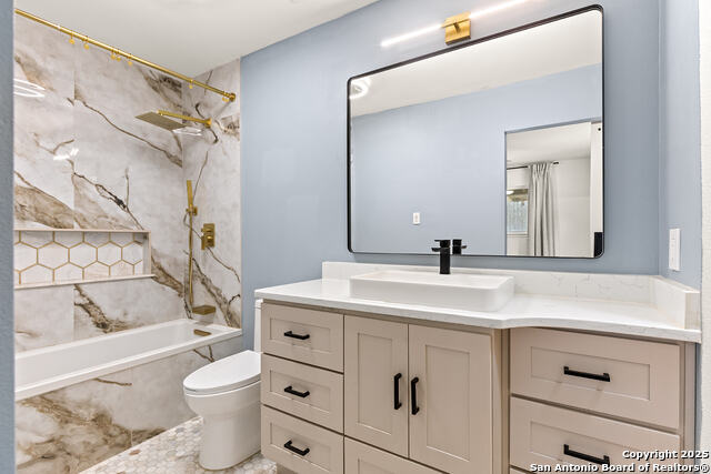 Image 21 of 35 For 619 Patricia