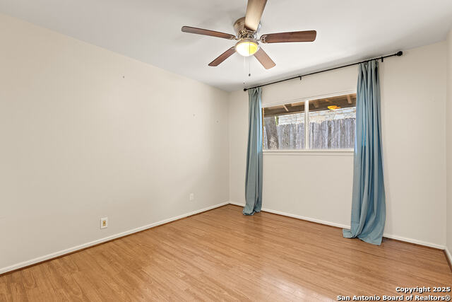 Image 23 of 35 For 619 Patricia