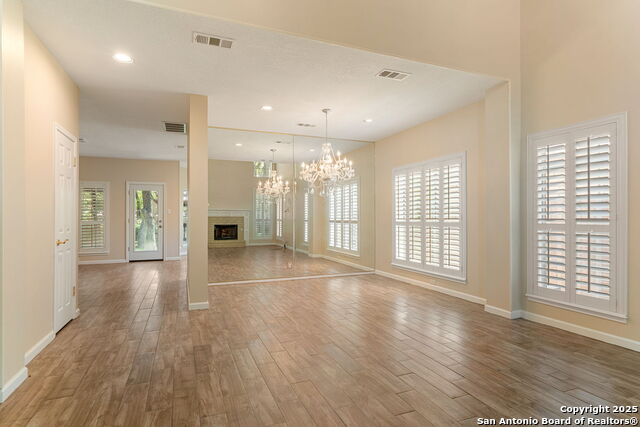 Image 14 of 27 For 2118 Mollys Way