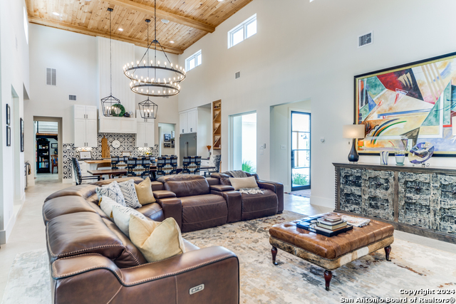 Image 12 of 49 For 130 Saga St  