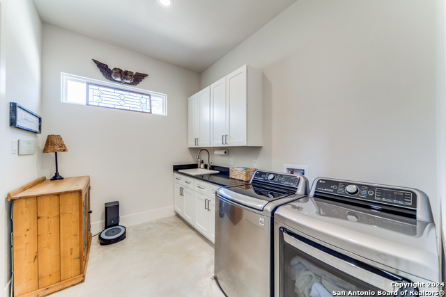 Image 35 of 49 For 130 Saga St  