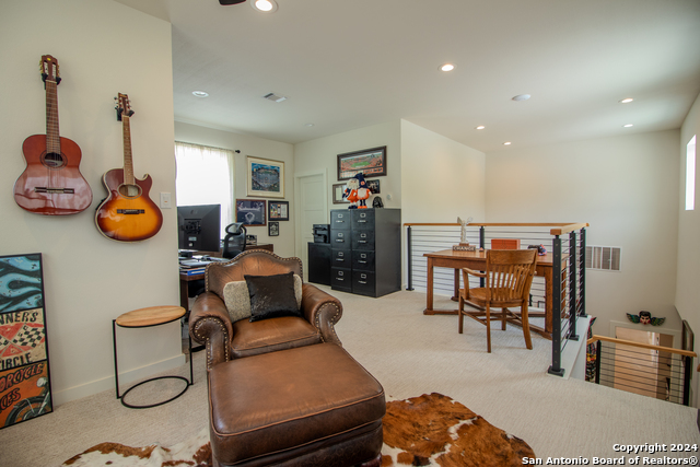 Image 39 of 49 For 130 Saga St  