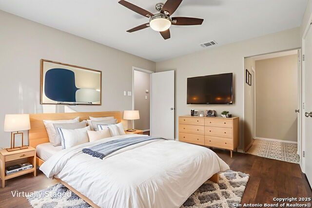 Image 19 of 33 For 12018 Stoney Dr