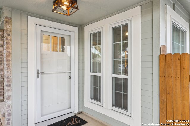 Image 3 of 33 For 12018 Stoney Dr