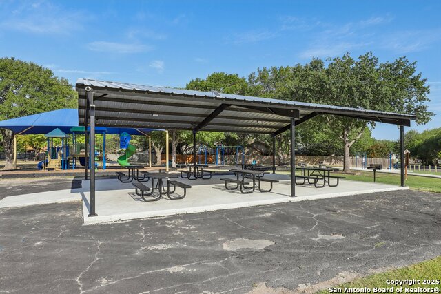 Image 30 of 33 For 12018 Stoney Dr