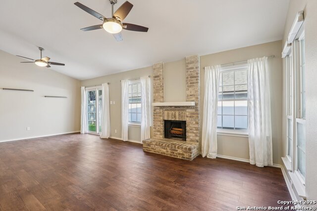 Image 5 of 33 For 12018 Stoney Dr