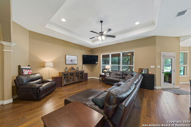 Image 11 of 36 For 10222 Kopplin