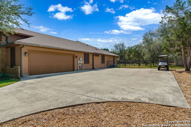 Image 3 of 36 For 10222 Kopplin