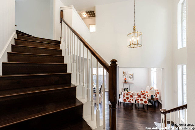 Image 11 of 19 For 13415 Orchard Ridge