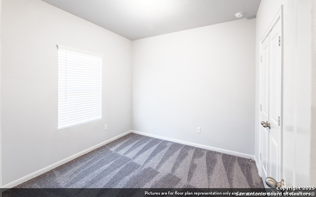 Image 9 of 9 For 10714 Willow Dale