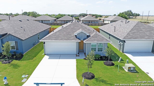 Listing photo id 0 for 465 Payton