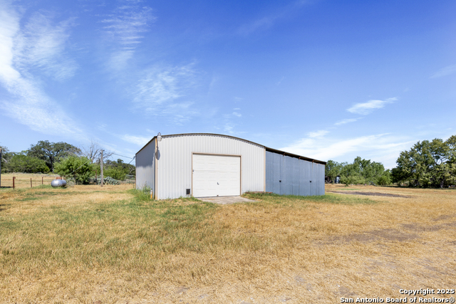 Image 4 of 32 For 4010 Fm 2200