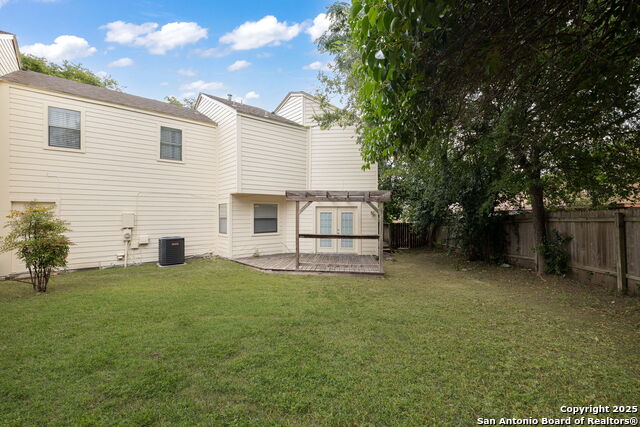 Image 24 of 25 For 8408 Echo Creek