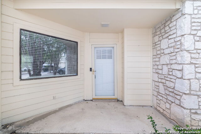 Image 3 of 25 For 8408 Echo Creek