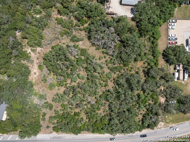 Listing photo id 1 for 17190 Classen