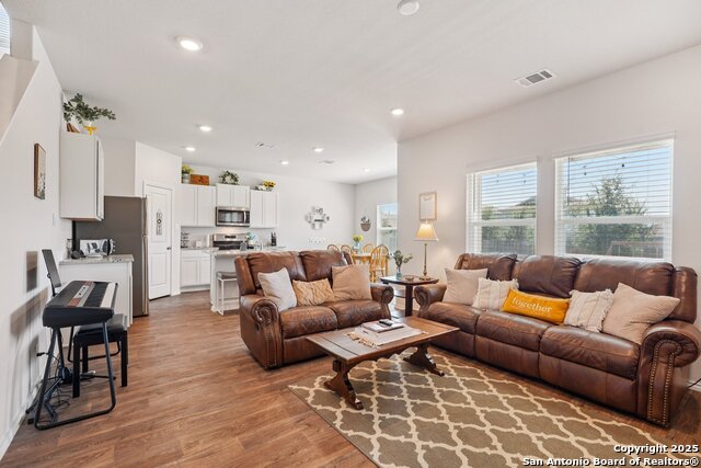 Image 7 of 57 For 1242 Yellow Warbler Run