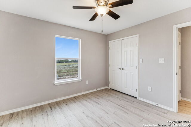 Image 18 of 33 For 112 Spring Valley