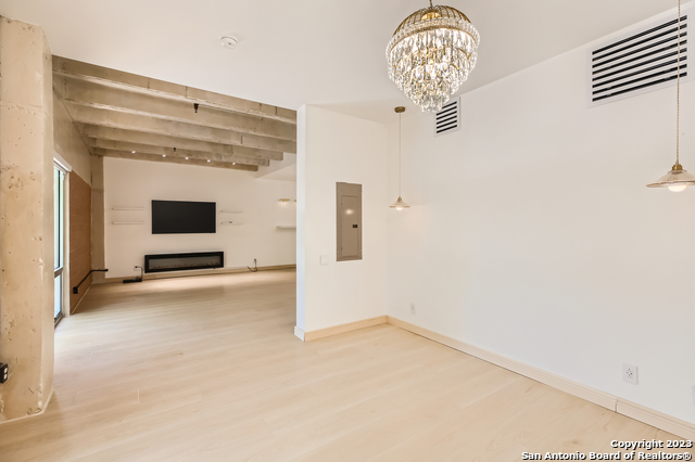 Image 26 of 27 For 1115 Alamo St S 2402