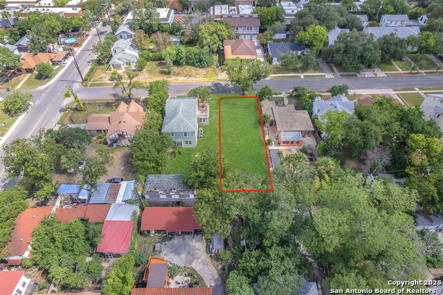 Image 12 of 13 For 122 Norwood Ct W