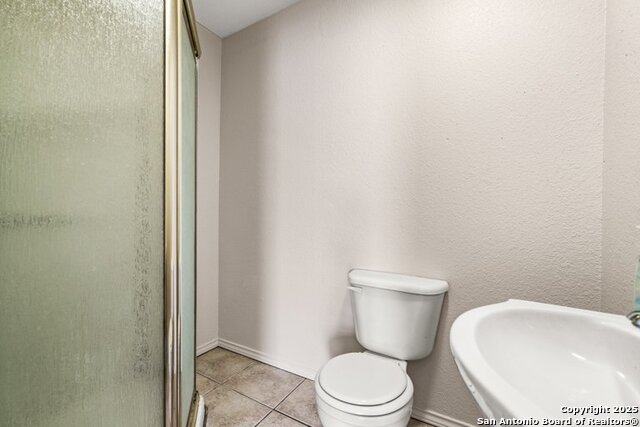 Image 13 of 13 For 1519 Schley Ave  3