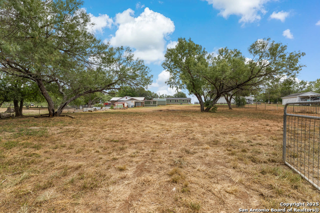 Image 8 of 37 For 3079 Rakowitz
