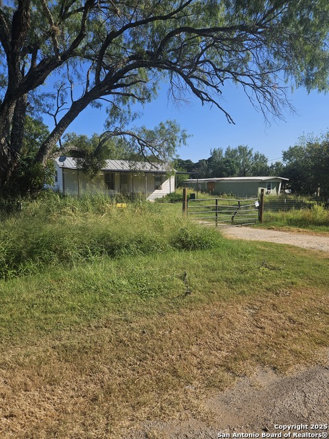 Image 3 of 4 For 614 County Road 6841