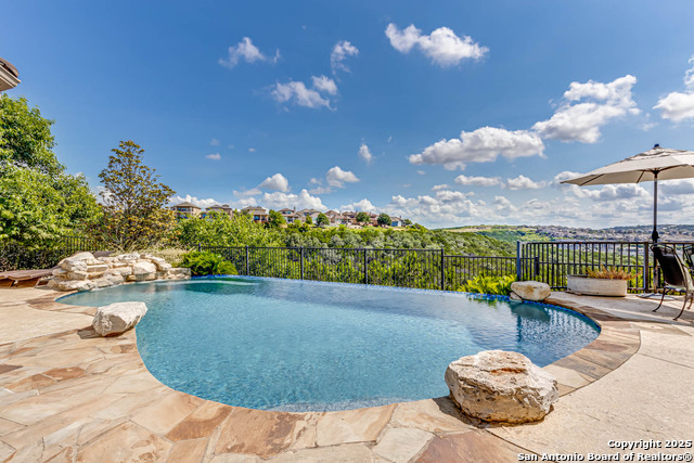 Image 43 of 48 For 18210 Branson Fls