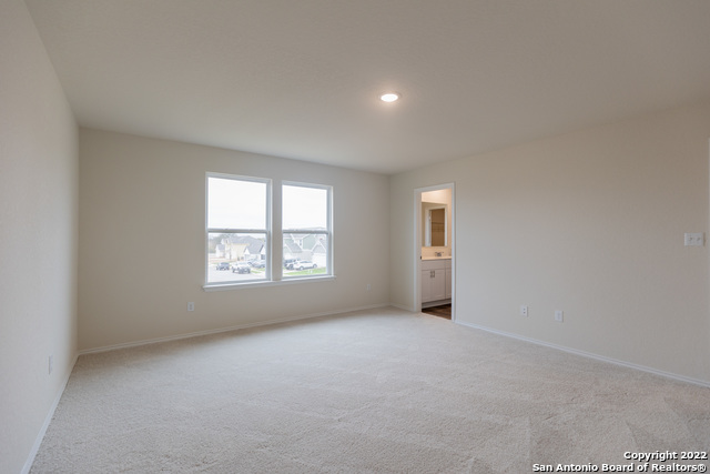 Image 18 of 40 For 817 Beacon Heights