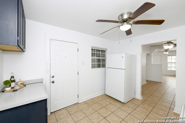 Image 7 of 14 For 1731 Carson E