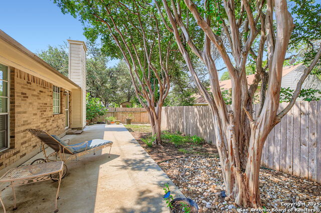 Image 26 of 28 For 9319 Fishers Hill