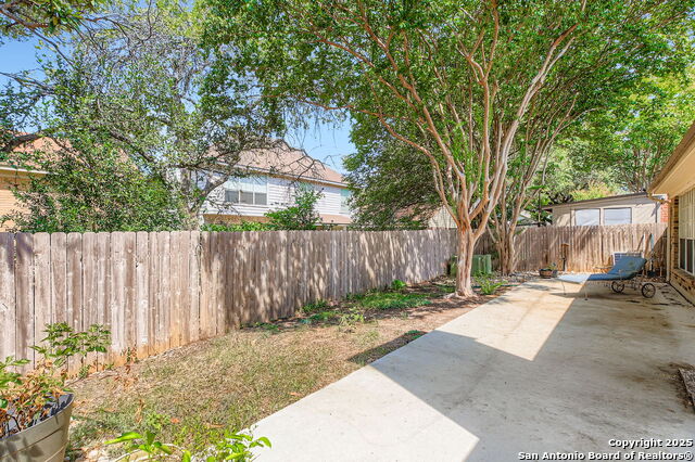 Image 27 of 28 For 9319 Fishers Hill