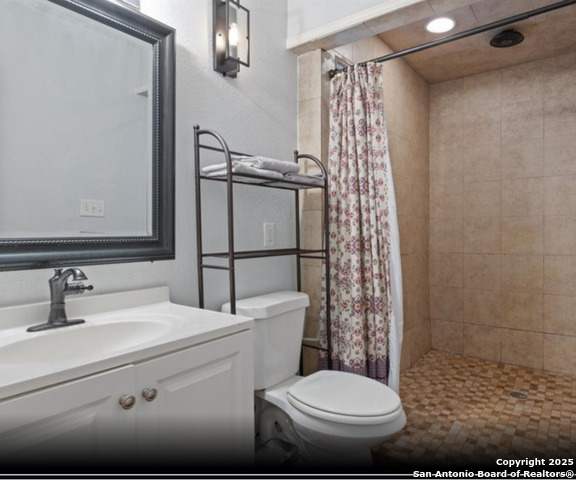 Listing photo id 8 for 133 County Road 7724