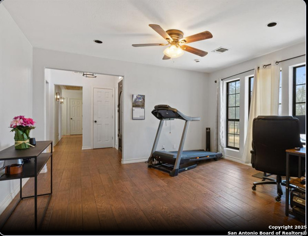 Listing photo id 23 for 133 County Road 7724