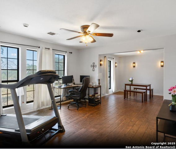 Listing photo id 2 for 133 County Road 7724