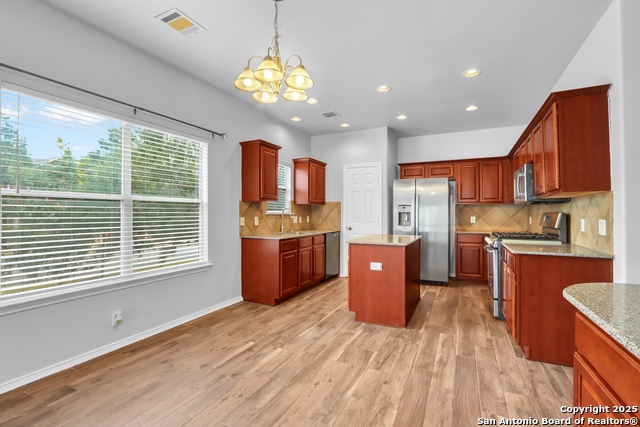 Image 31 of 43 For 10803 Sierra Ridge