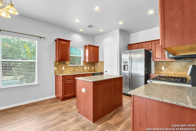 Image 33 of 43 For 10803 Sierra Ridge